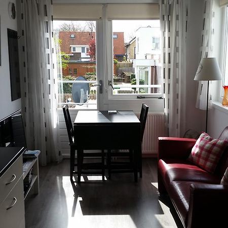 Homestay Bij Aelita Den Burg Exterior foto